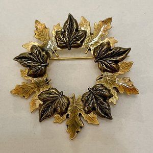 KC Maple Leaf Wreath Brooch Pin Orange Green Enamel Gold Tone Metal Vintage 90's